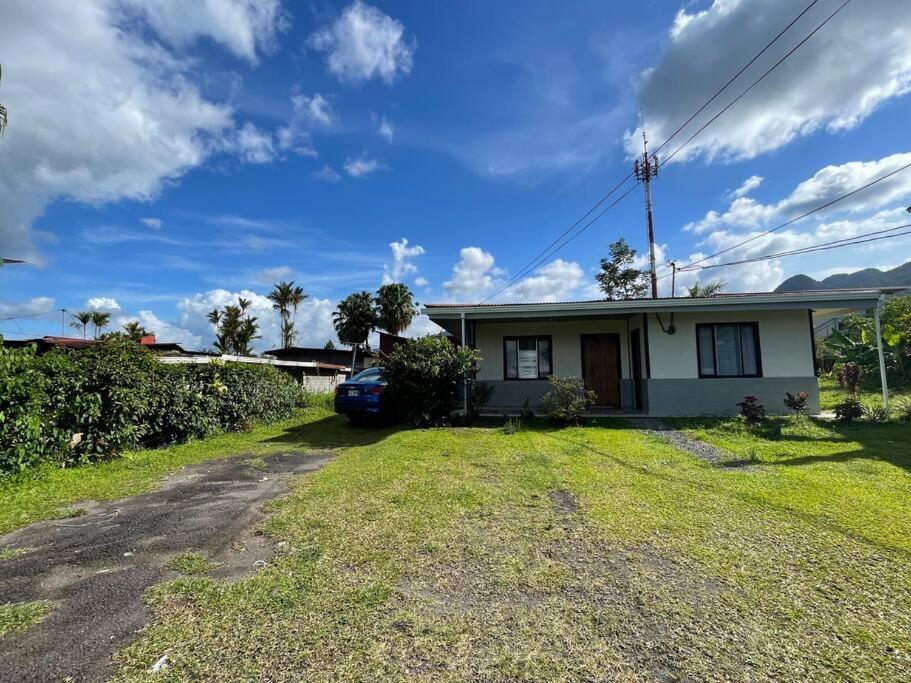 Large & Confortable Family House La Fortuna Buitenkant foto